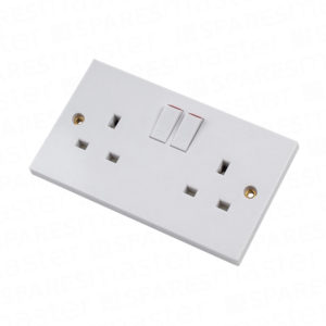 Switched flush socket 13A - double