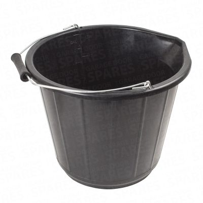 Black 14 litre builders bucket with wire handle and measuring graduations