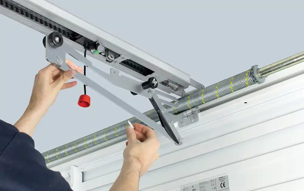 garador-garamatic-canopy-operator (2) (1)